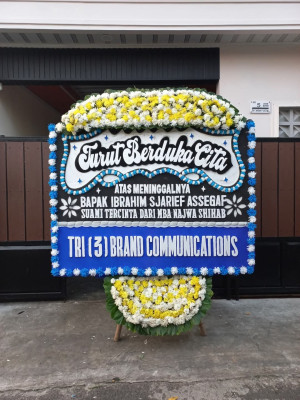 Papan Bunga Duka di Bunaken